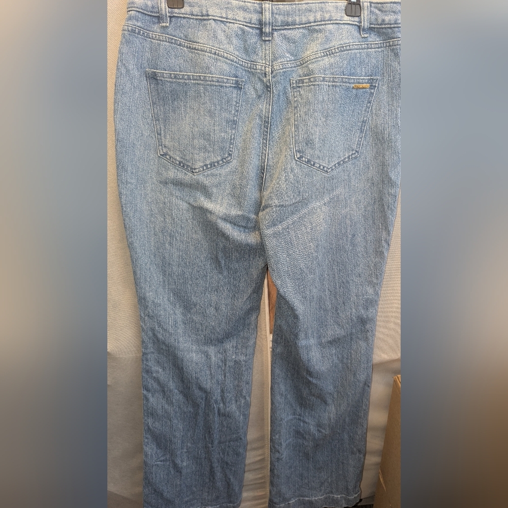 Michael Kors Light Blue Jeans - Picture 3 of 4
